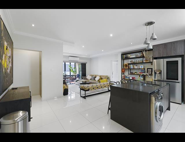 3 BEDROOM TOWNHOUSE FOR SALE IN BRYANSTON